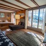 For 6 People Ideally Located In