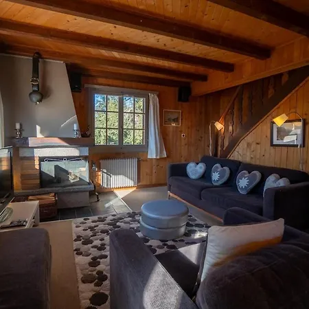 For 6 People Ideally Located In