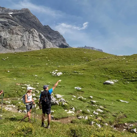 For 6 People Ideally Located In Chalet