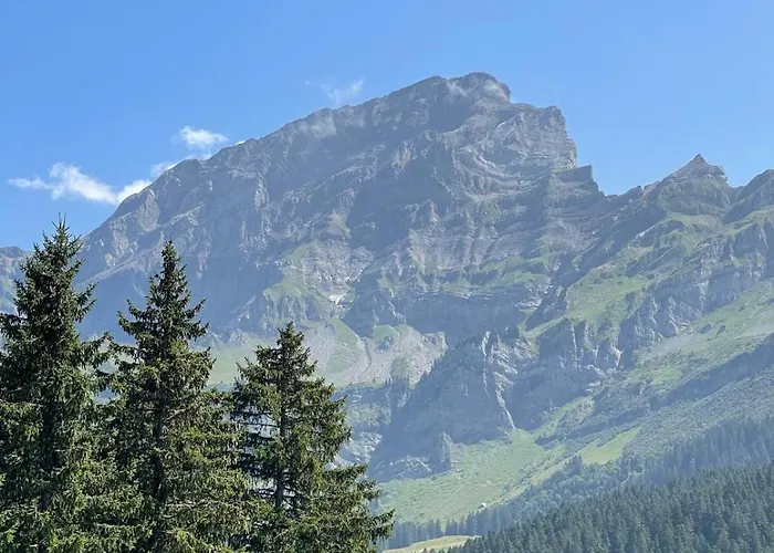 For 6 People Ideally Located In * غريون