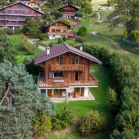 For 6 People Ideally Located In